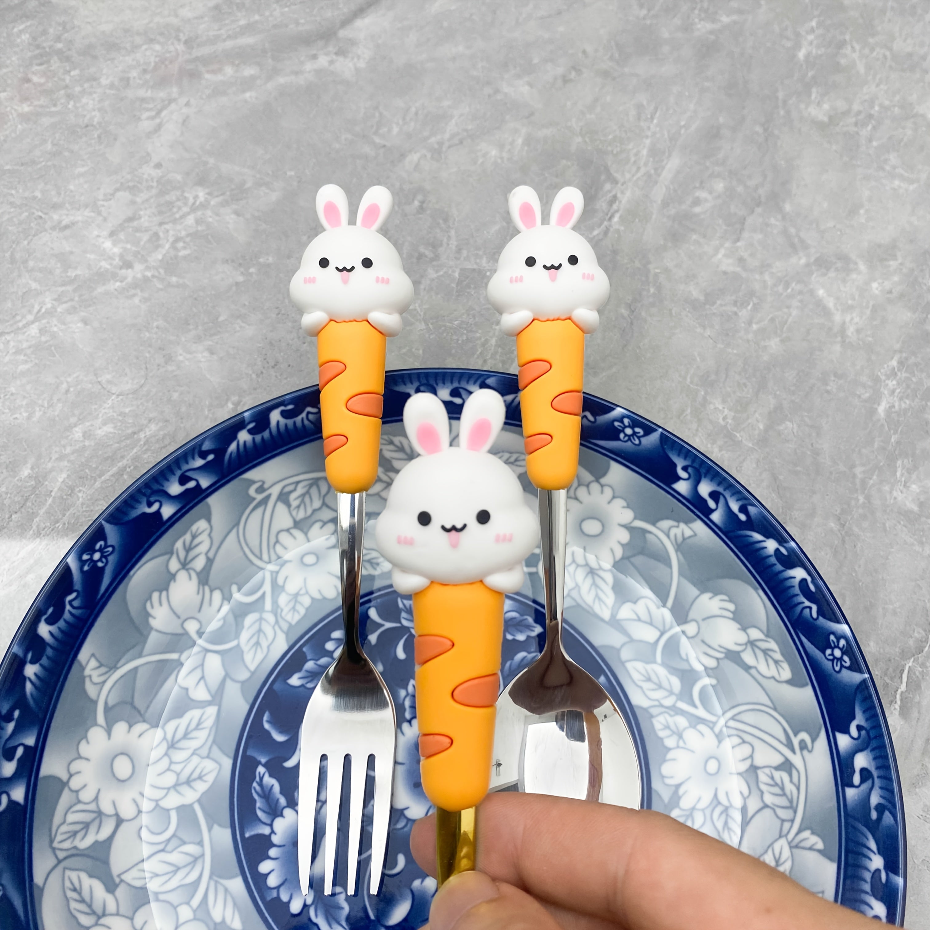 2pcs 304 Stainless Steel Cutlery Set with Silicone Spoons and Forks, Suitable for Parties, Travel, Kitchen, Restaurant, Christmas Gift, Ramadan Tableware