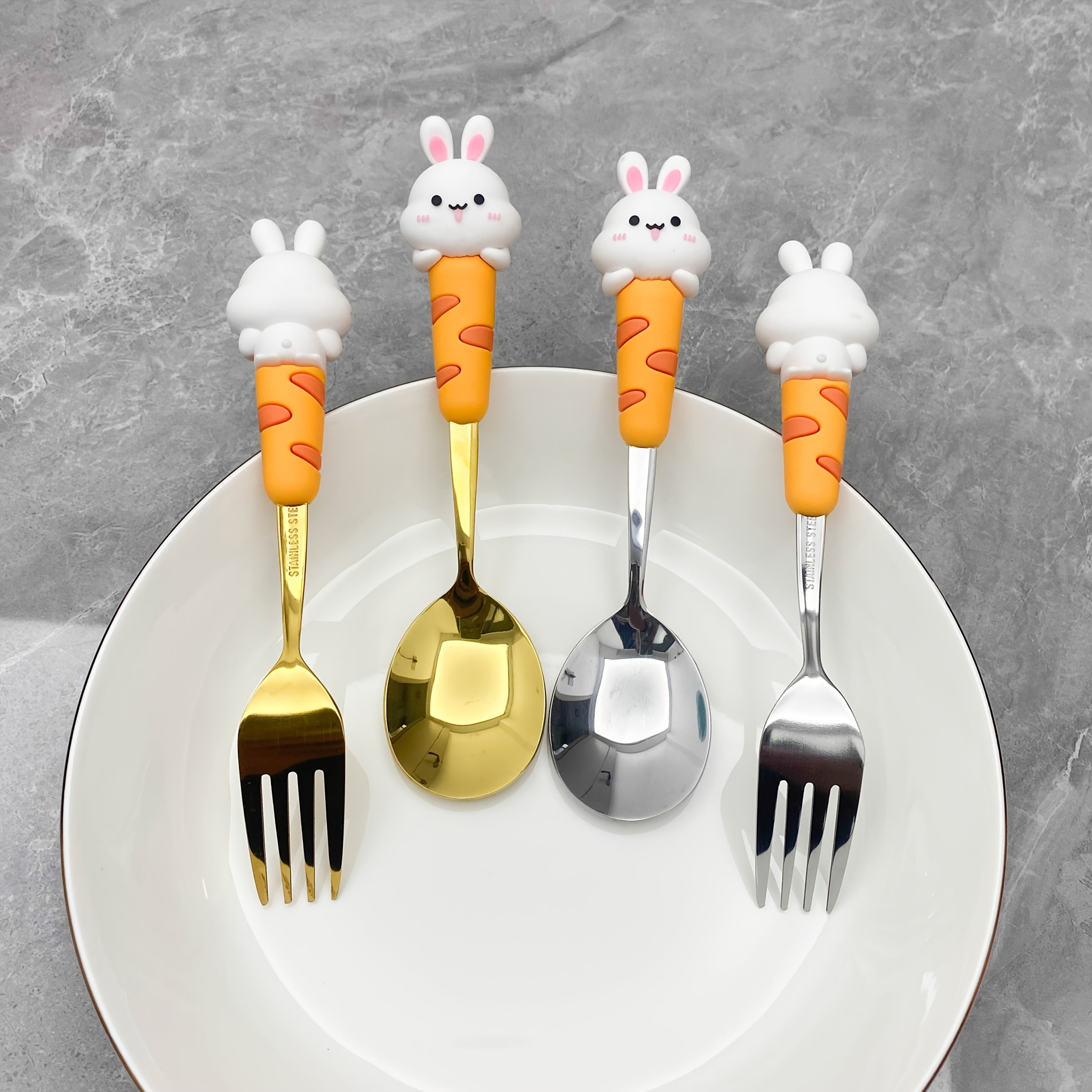 2pcs 304 Stainless Steel Cutlery Set with Silicone Spoons and Forks, Suitable for Parties, Travel, Kitchen, Restaurant, Christmas Gift, Ramadan Tableware